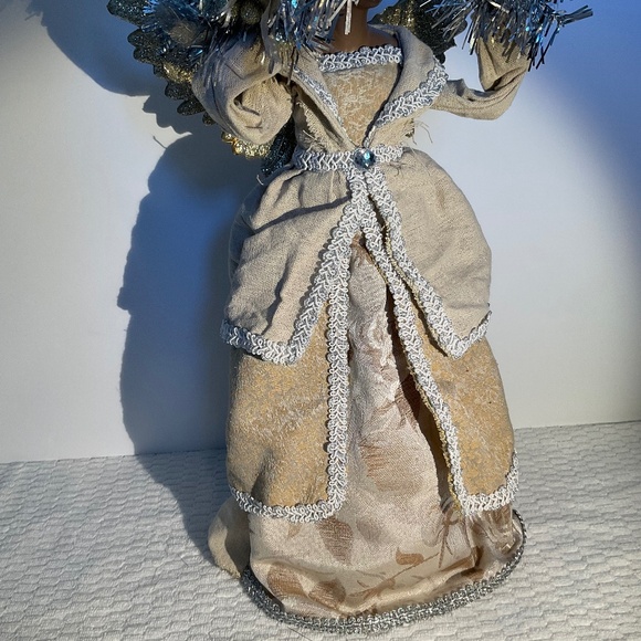 African American Angel Christmas Tree Topper 17-Inch - Picture 7 of 16